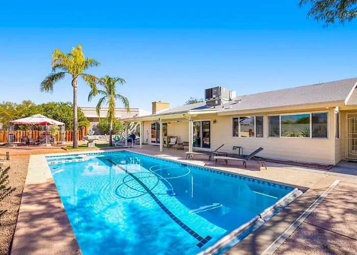 Cathay Place Holiday home *
